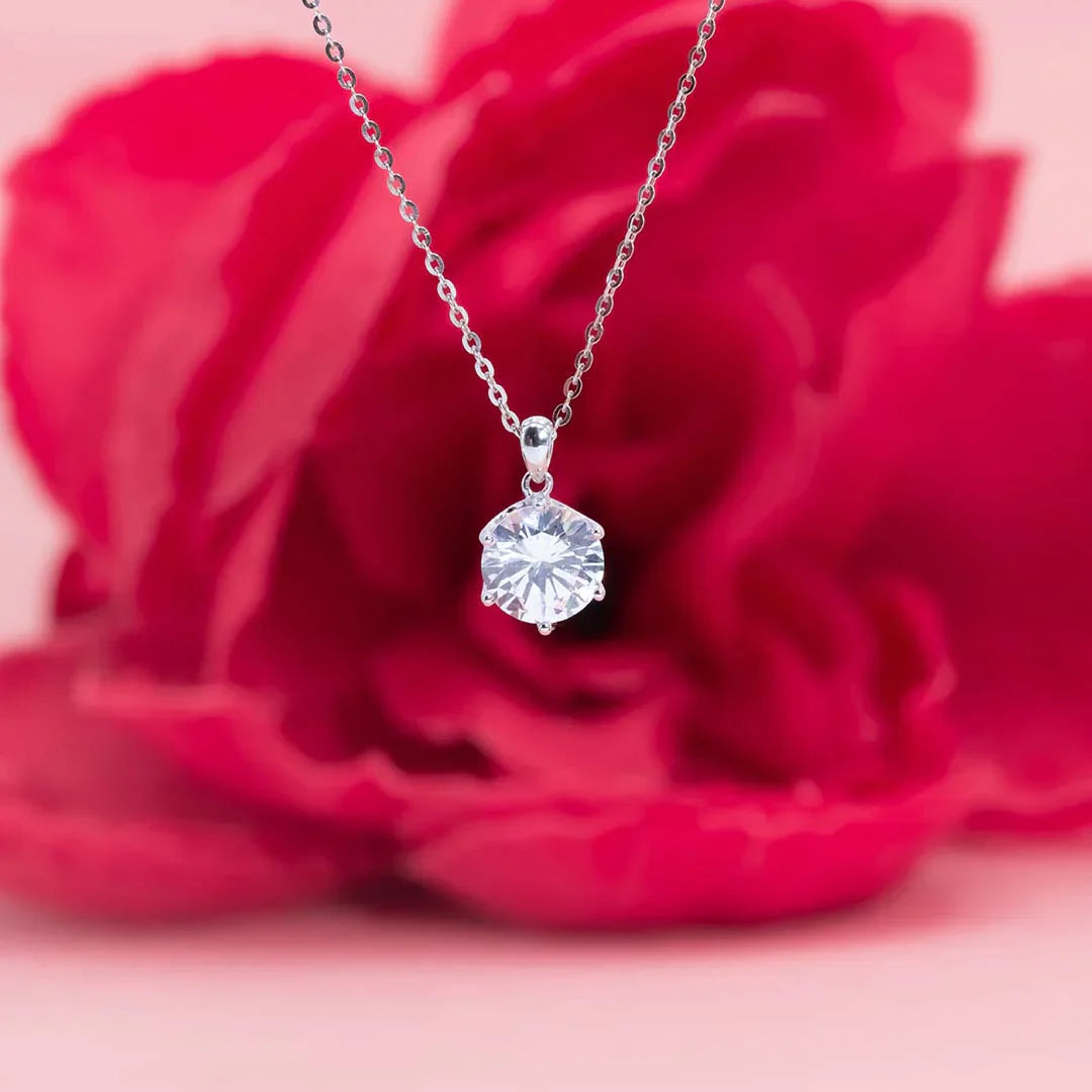 Silver Single Diamond Pendant With Chain