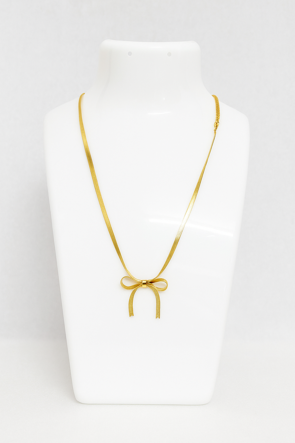 Anti Tarnish Bow Chain Pendant Necklace For Girls & Women