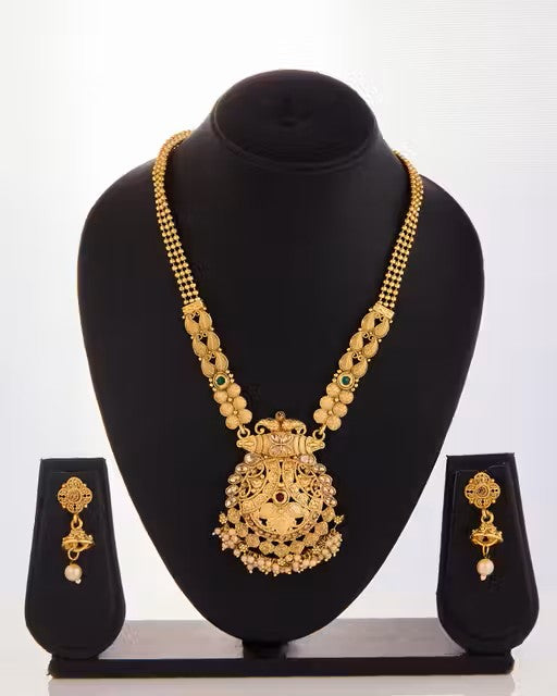 SOUTH INDIAN JEWELLERY