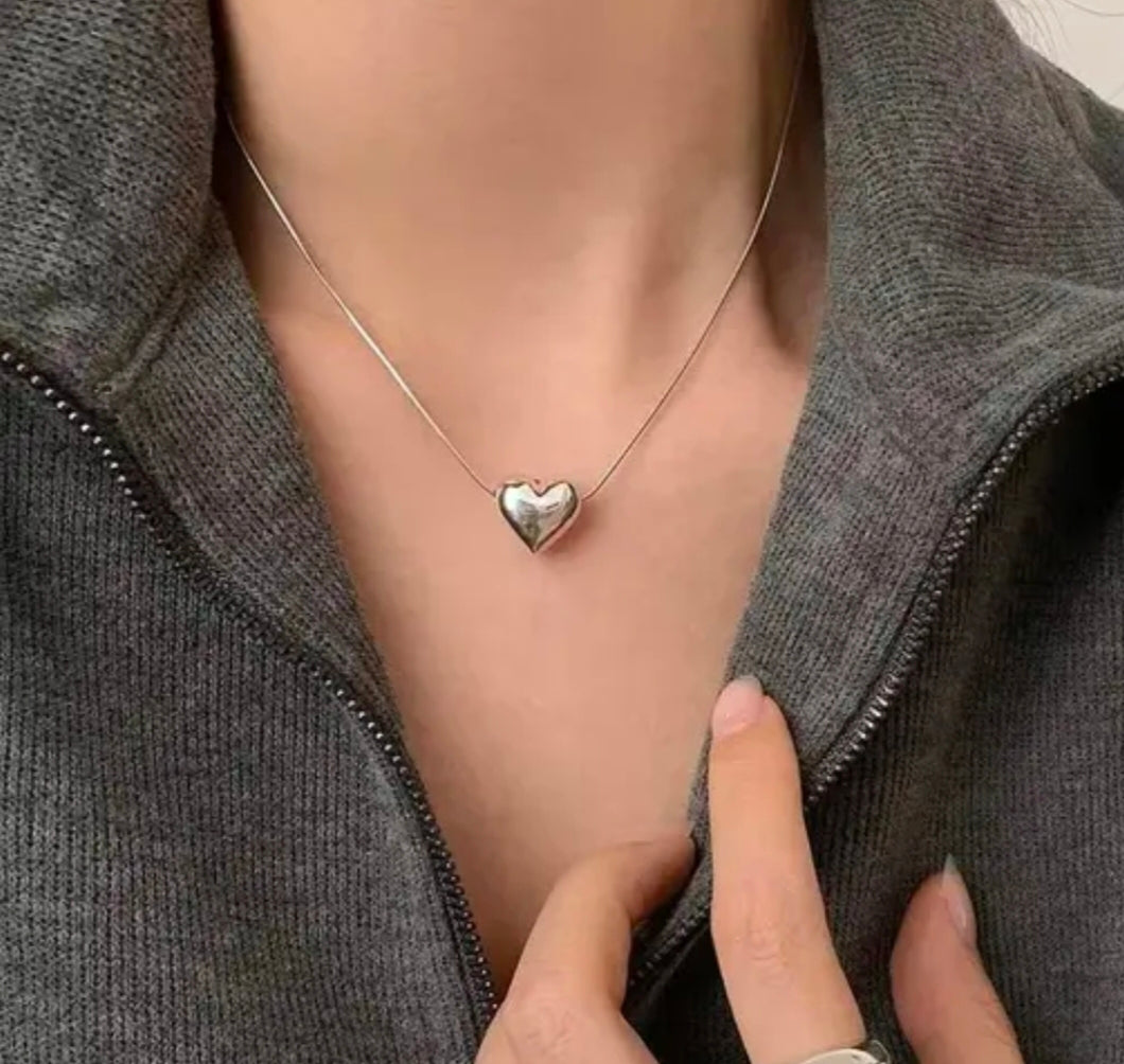 Gold Plated Heart Pendant Necklace ||gift for girls Gold-plated Stainless Steel Necklace (Pack of 1)