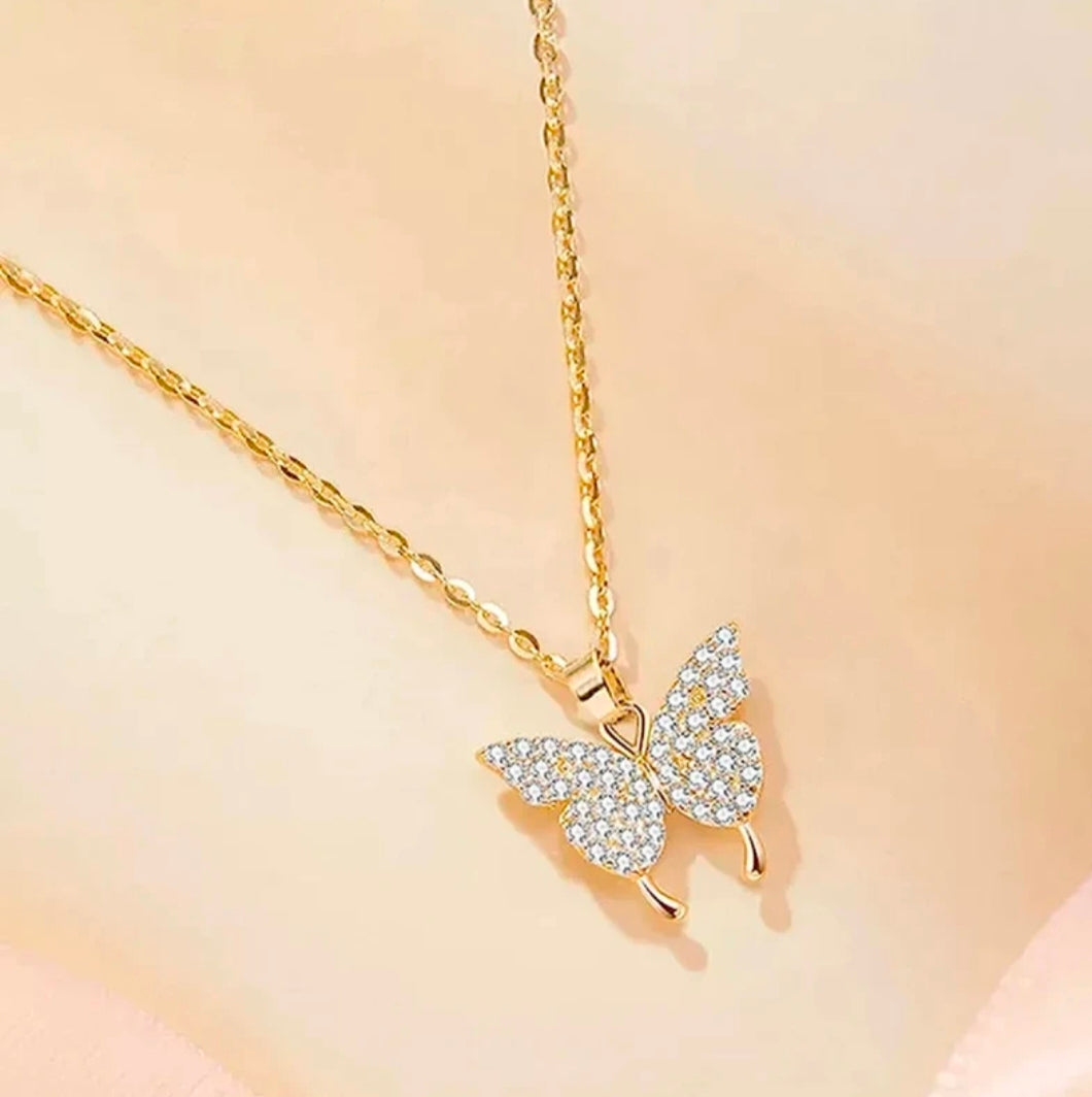 Gold Plated American Diamond Pendent chain For All age Women And Girls..